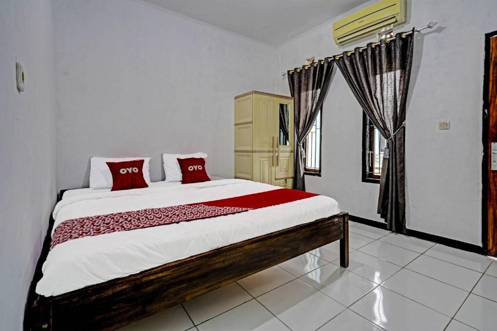 Pameungpeuk Hotel | OYO 91334 Permata Papua Guest House