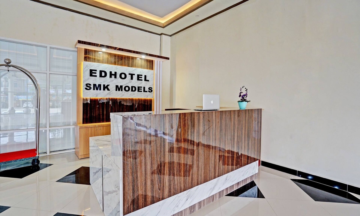 Sumberasri Hotel | OYO 91997 Edhotel Smk Models Syariah