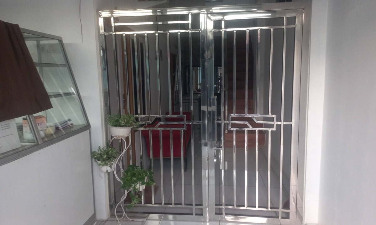 Purwokerto Hotel | OYO 94771 White House Arafah Syariah