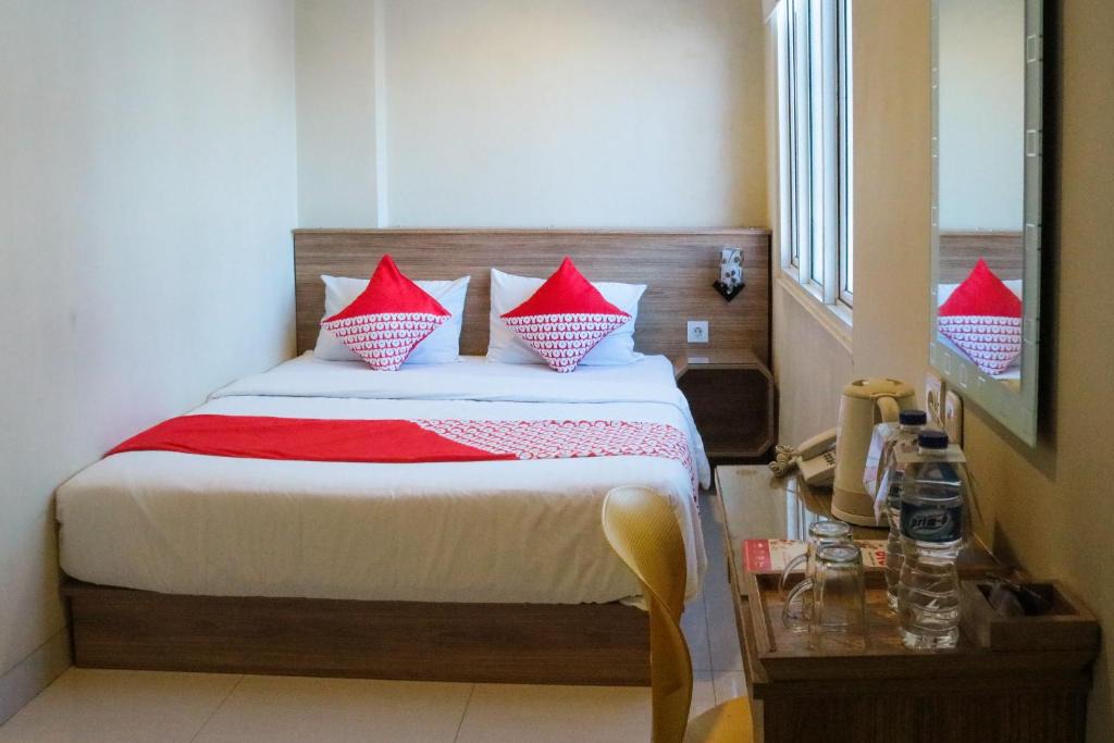Ambon Hotel | OYO 984 Maleo Guest House