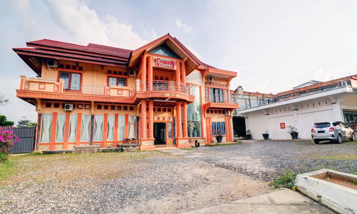 Bangko Hotel | OYO Life 113500 Hotel R Cantika Syariah