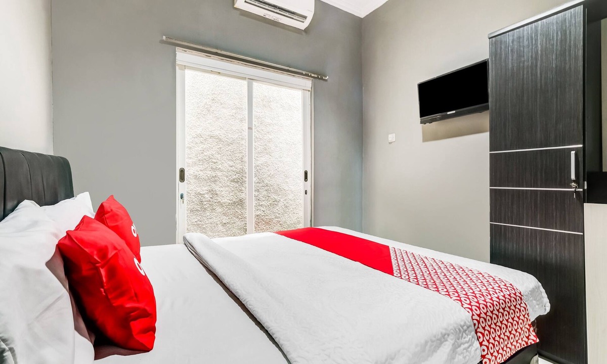 Ngaglik Hotel | OYO Life 91239 Kost Rosandy House Yogyakarta