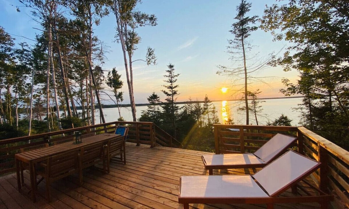 Lot 61 House | Oyster Creek Chalet 1