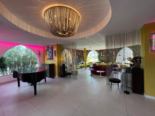 Naturist Village Hotel | Oz'Inn Hôtel & Spa