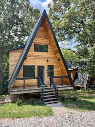 Rogers House | Ozark Retreat-White Oak Haven