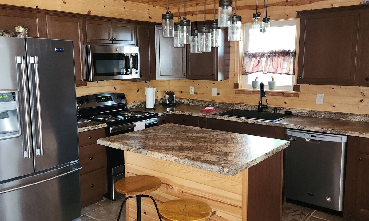 Caulfield Cabin | Ozarks Hideaway