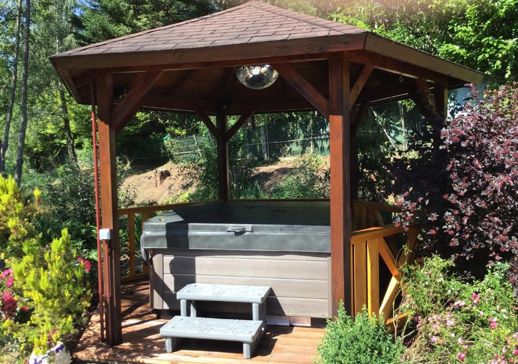 Longny-au-Perche Ski Chalet | OZIN 5 THE PARADISE