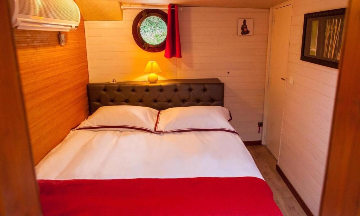 Villalbe Boat Rental | Péciche d'hôtes ' "Mirage"- Cabine Caravelle