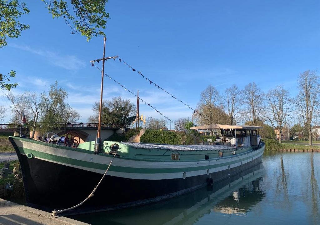 Castelsarrasin Boat Rental | Péniche GEMJO