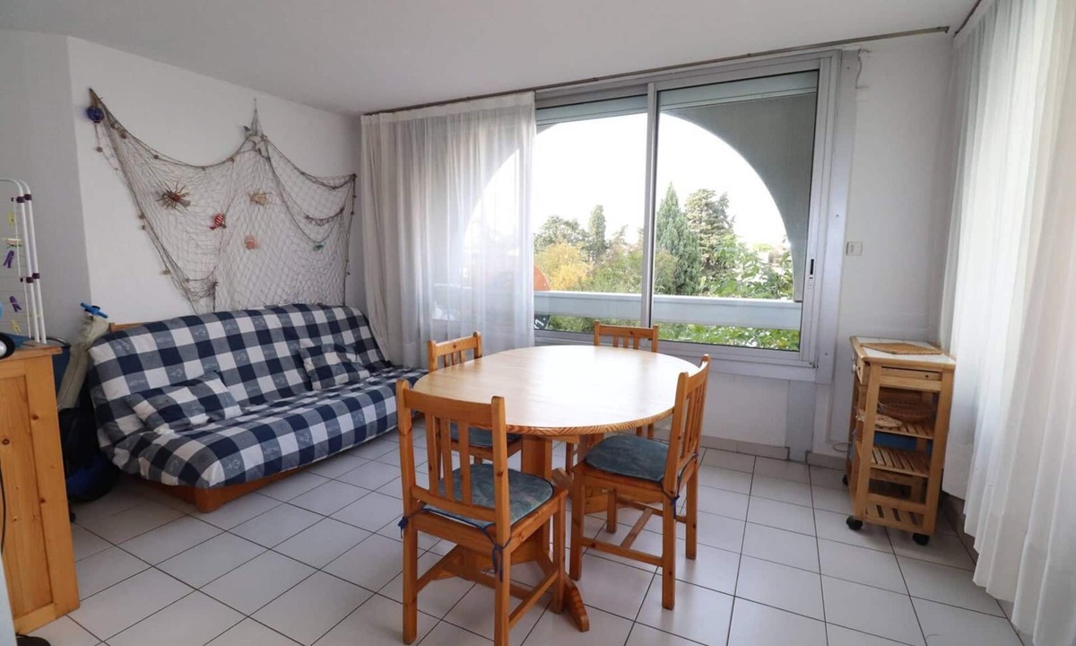 Le Grau-Du-Roi Apartment | P2 Cabin for 6 people with all comfort, parking, swimming pool