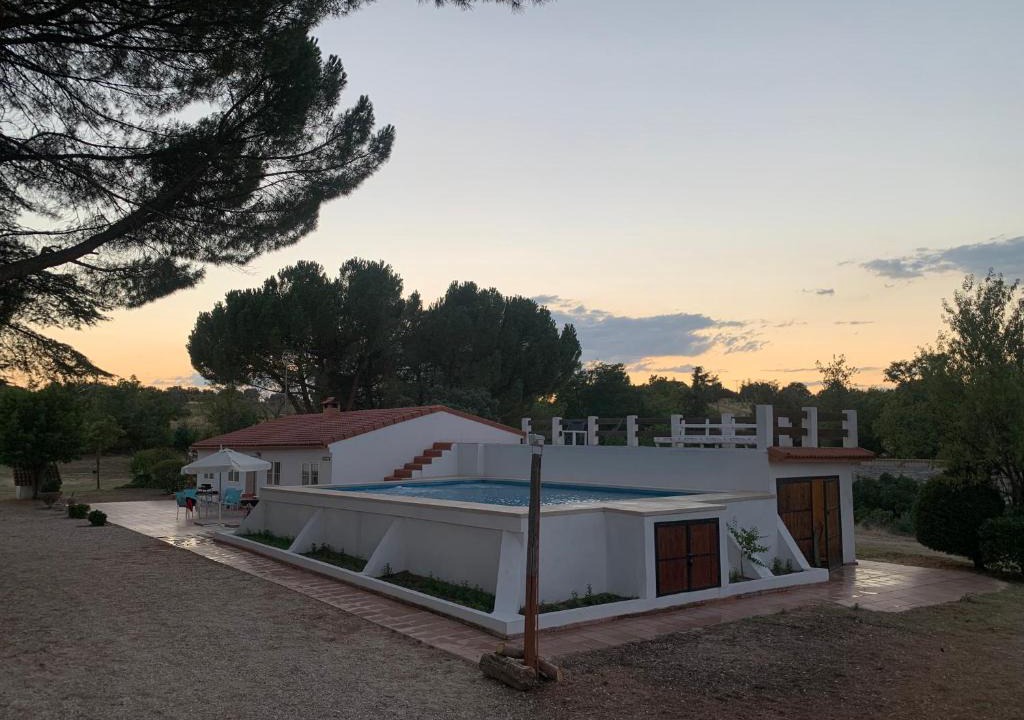 Villaviciosa de Odon House | Pabellón en Finca, Villa con Piscina Zarzuela