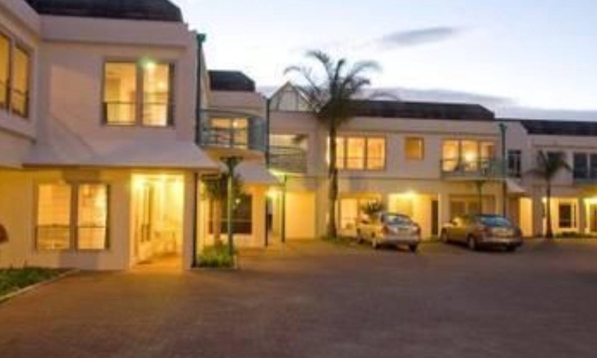 Gisborne Hotel | Pacific Harbour Motor Inn, Gisborne