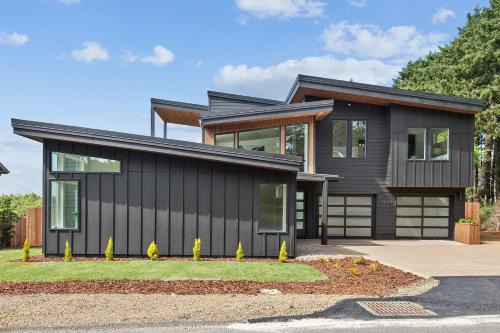 Lincoln City House | Pacific Horizon Escape