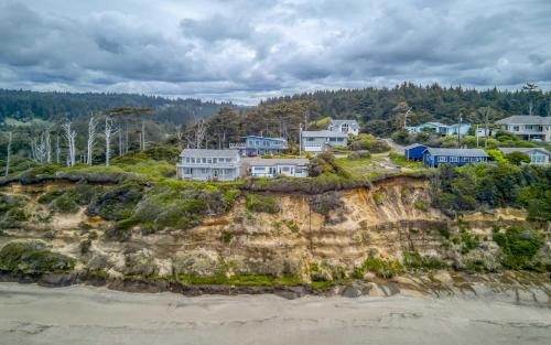 Seal Rock House | Pacific House