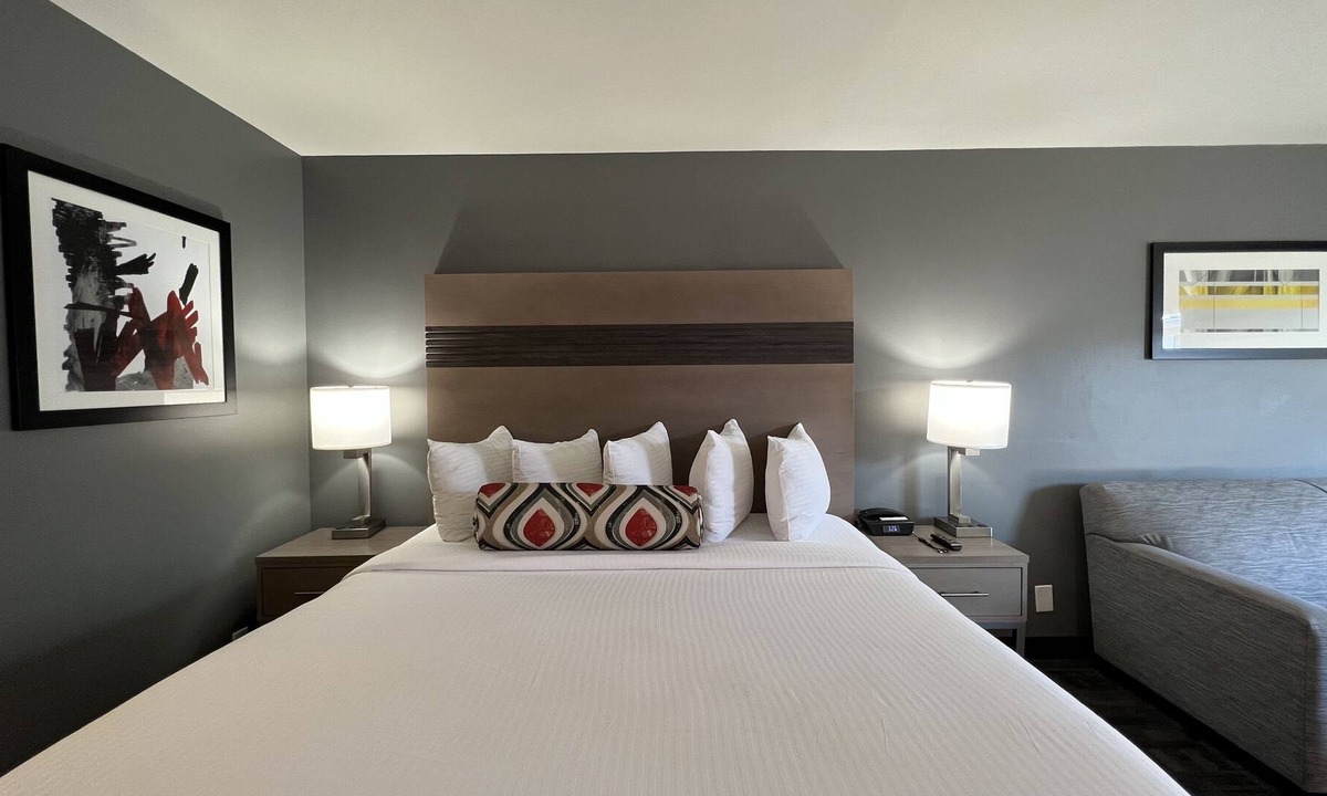 Downtown San Jose Hotel | Pacific Motor Inn