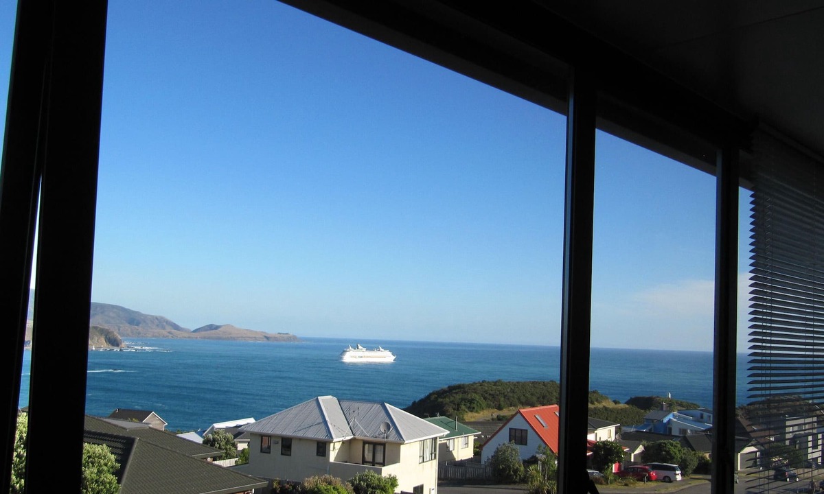 Wellington Bed & Breakfast | Pacific View Bed and Breakfast