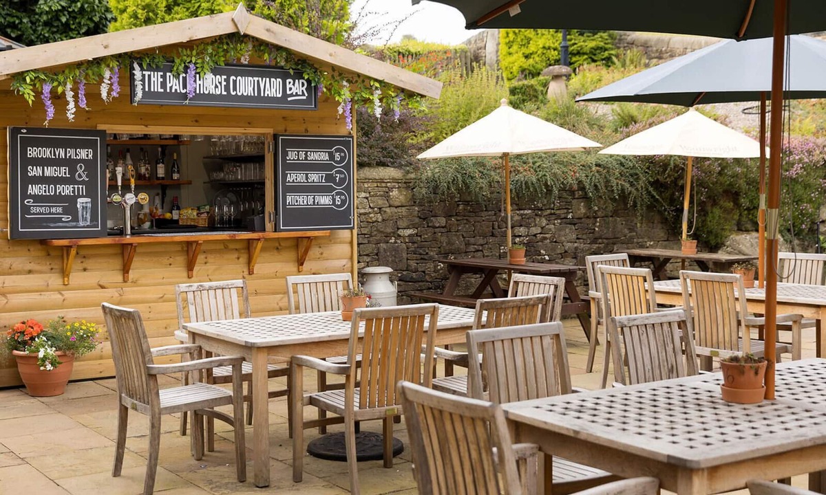 New Mills Hotel | Pack Horse Inn