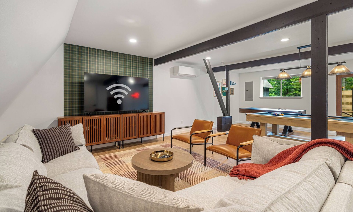 Packwood House | Packwood: Chalet + Nest