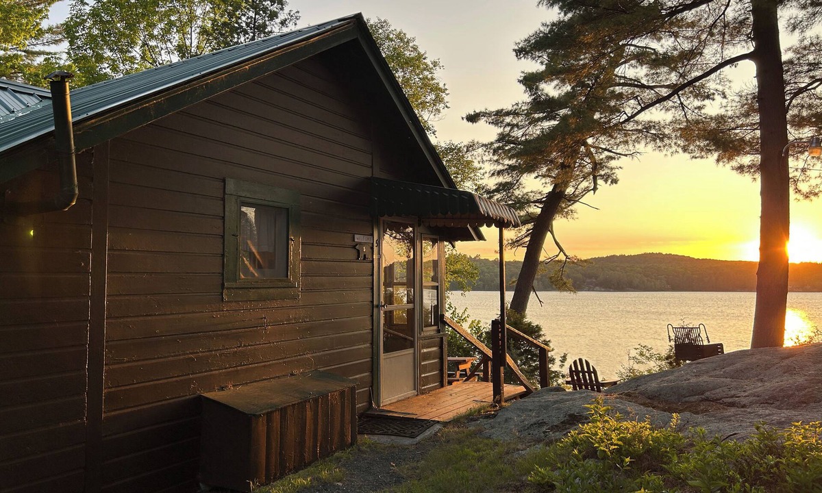 Long Lake Cabin | Paddler's Rest Lakeside Cabins and Hotel