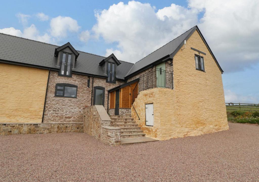 Hereford House | Palace Farmhouse