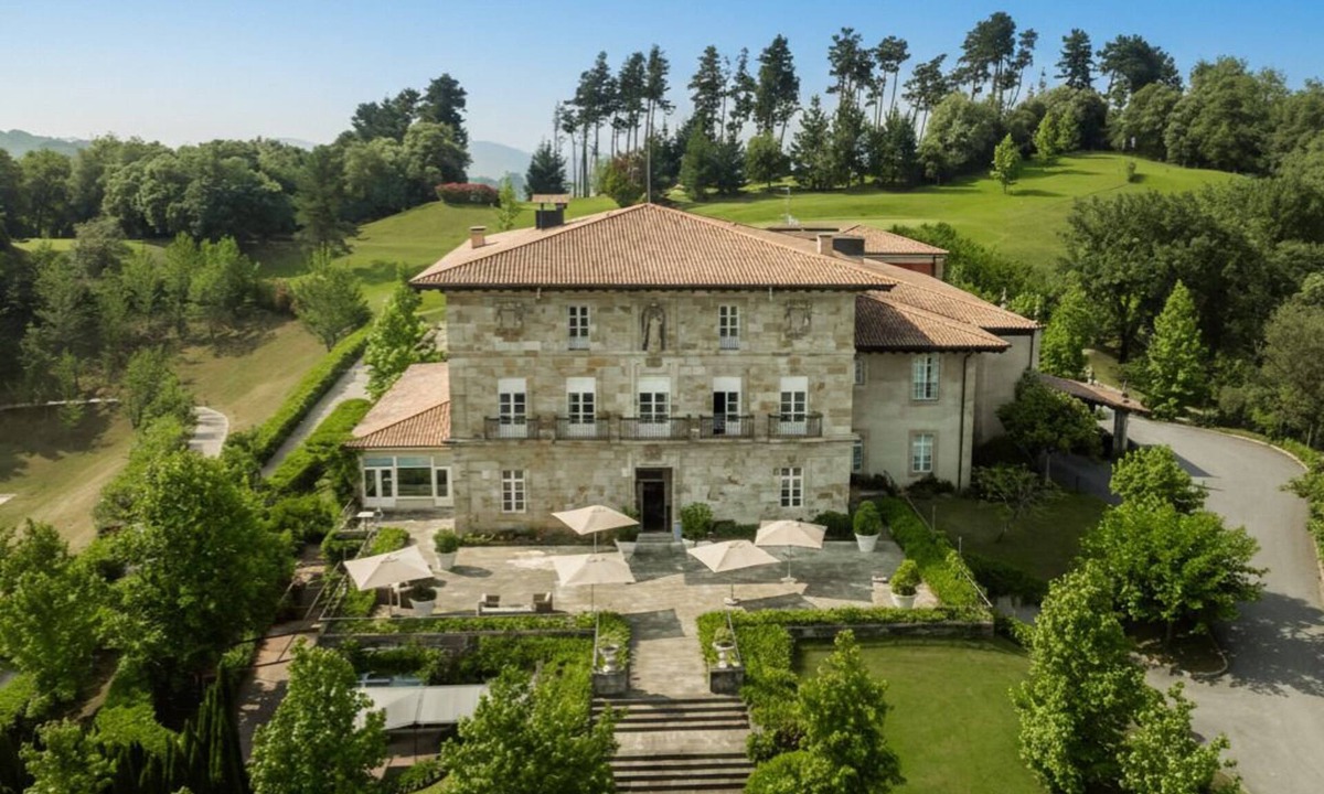 Berreaga-Mendi Hotel | Palacio Urgoiti