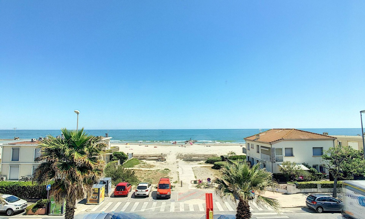 Palavas-les-Flots Apartment | Palavas Les Flots bright F2 with parking, near the sea
