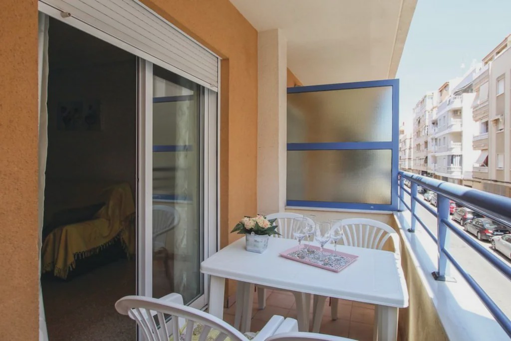 Torrevieja Apartment | PALLERAL apartment, just 350 meters from the beach.