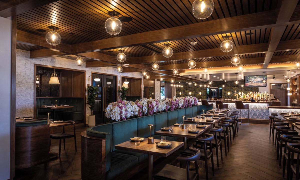 Thousand Oaks Hotel | Palm Garden Hotel