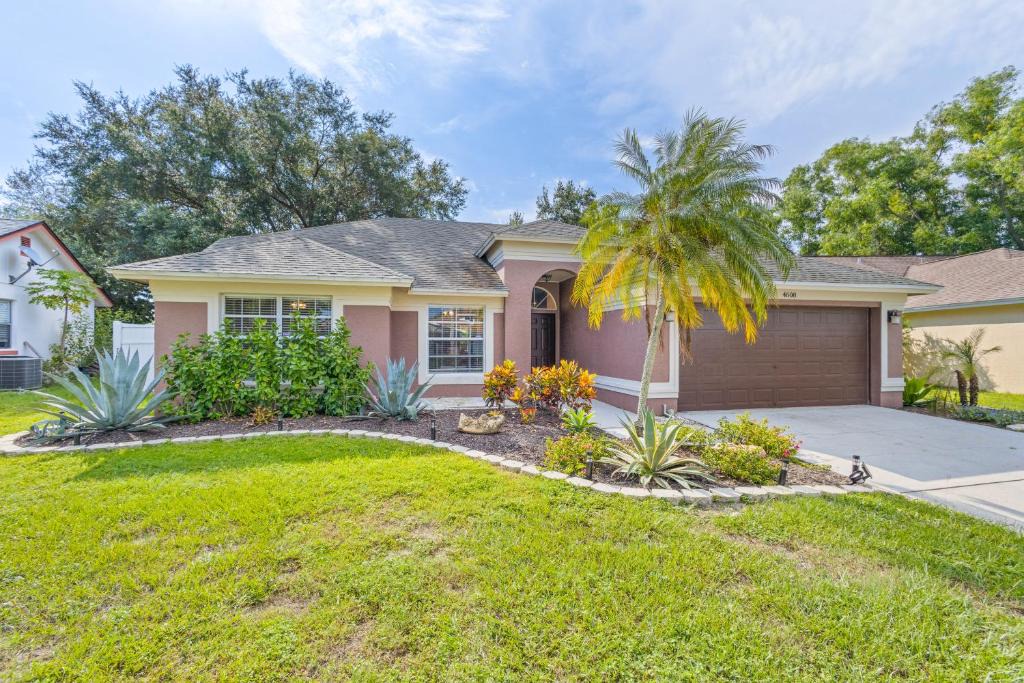 Bradenton House | Palm Gardens