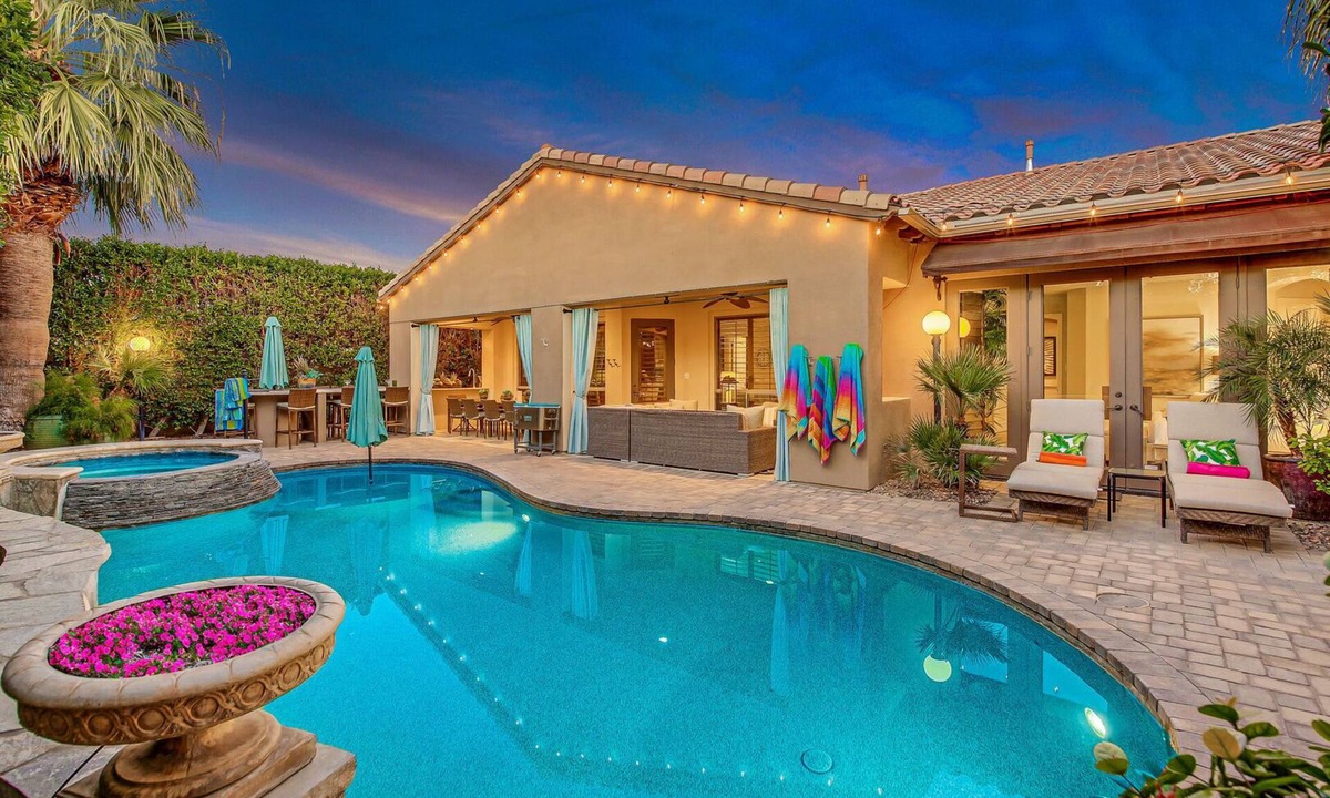 Rancho Santana House | Palm Oasis: Pool, Spa, Putting Green, BBQ!