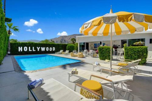 Racquet Club Estates House | Palm Springs Luxury Home With Pool and Next to Downtown & Airport