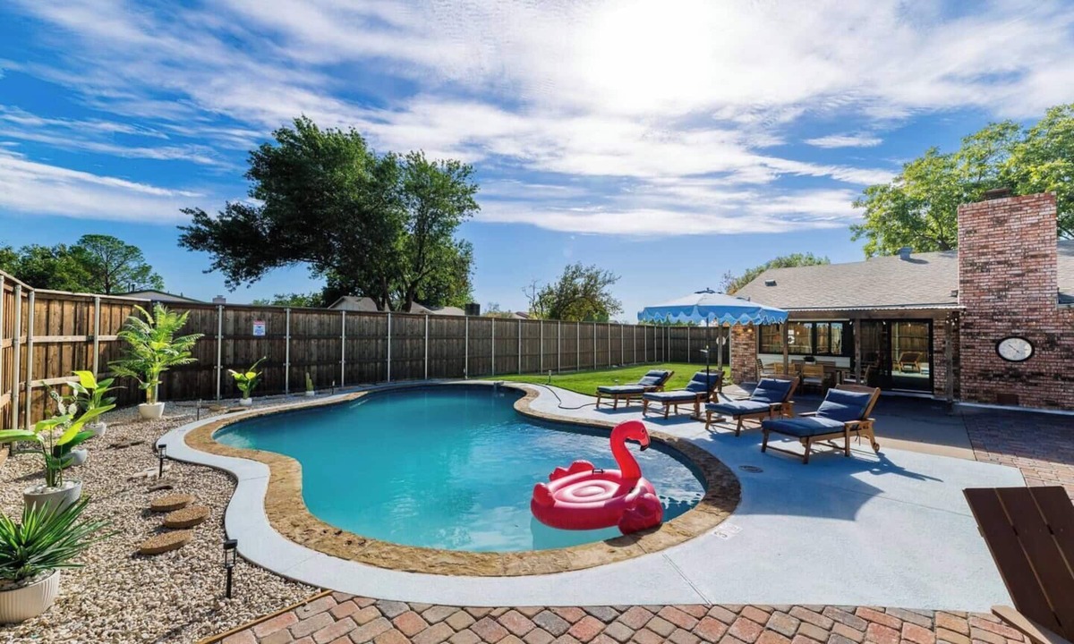 The Colony House | Palm Springs/Pool Retreat Near FIFA Fan Events