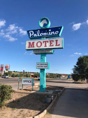East Las Vegas Hotel | Palomino Motel