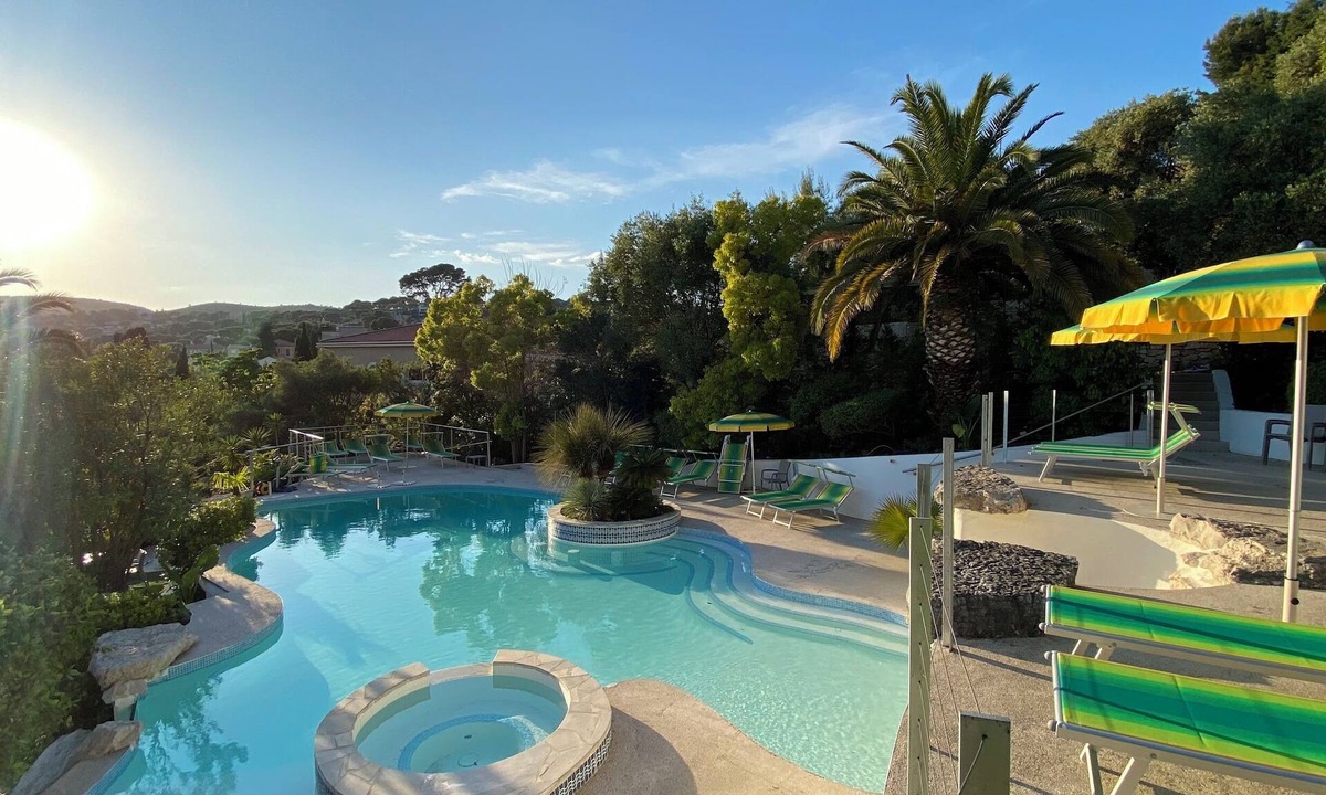 Cassis Hotel | Pamela Hôtel Cassis