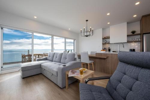 Petite-Riviere-Saint-Francois Apartment | Panorama 1251