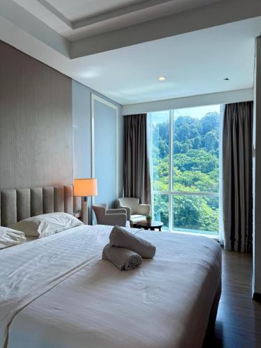 Batam Apartment | Panbil Residence Apartment with Forest and Lake View