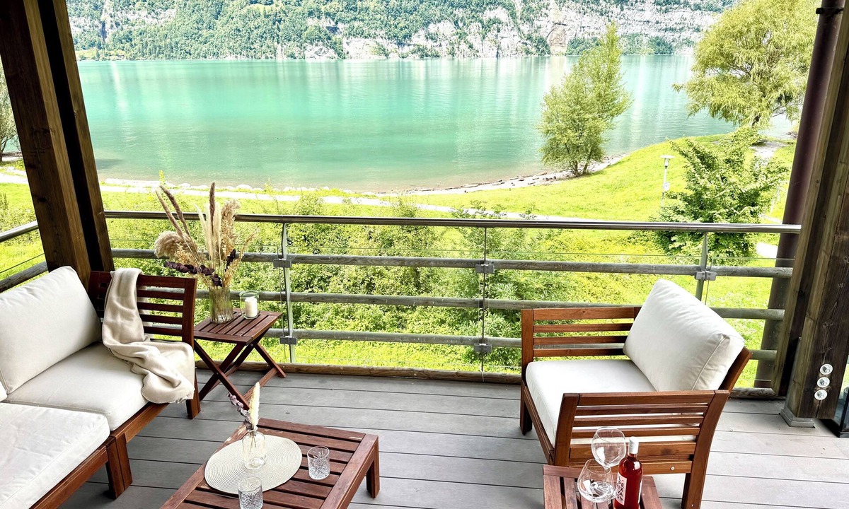 Unterterzen Apartment | Panorama Lakefront 2 bedroom penthouse - @ Flumserberg Skilift