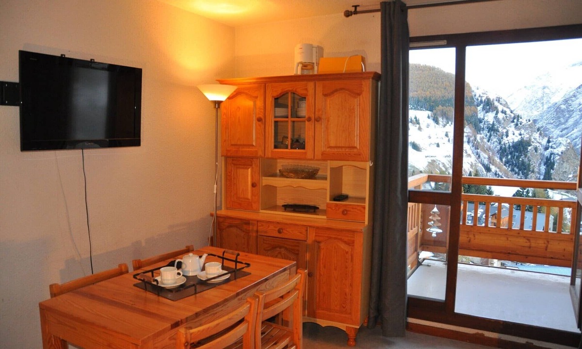 Venosc Apartment | Panoramic Alpine Stay