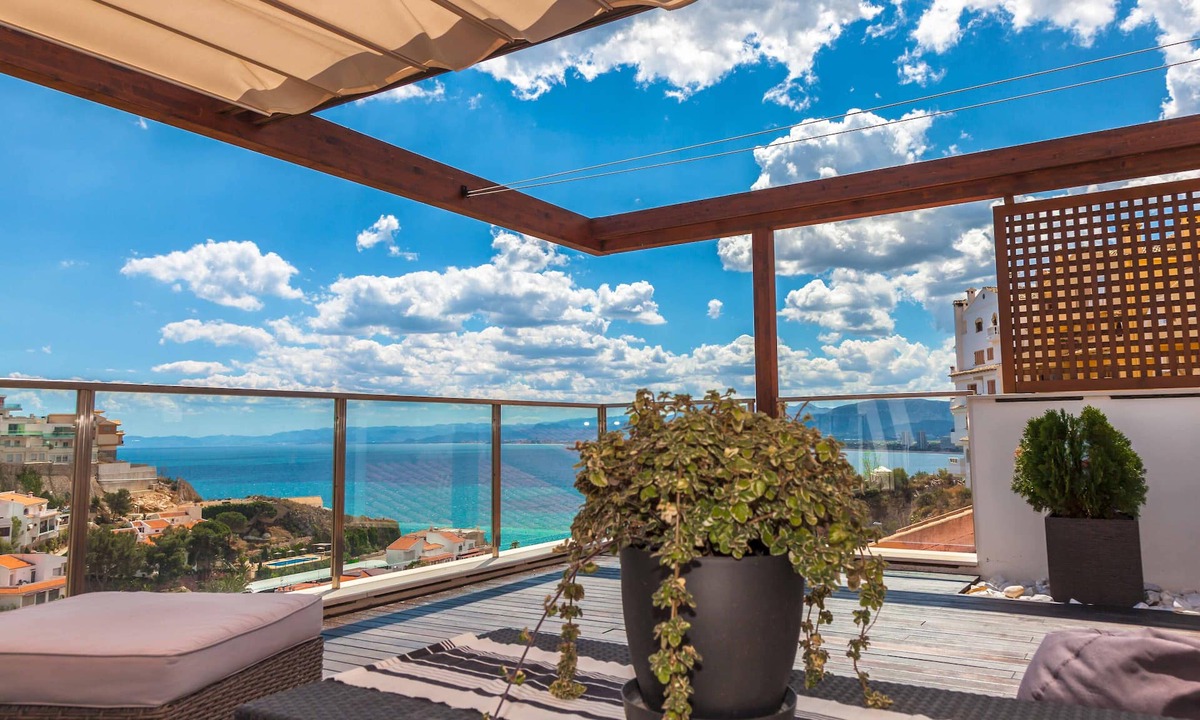 Faro de Cullera House | Panoramic chill-out, A/C, Sea views, swimming pool & WIFI. 4 double bedrooms.