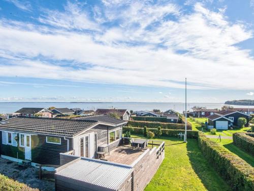 Hejlsminde House | Panoramic Cottage Retreat-By Traum