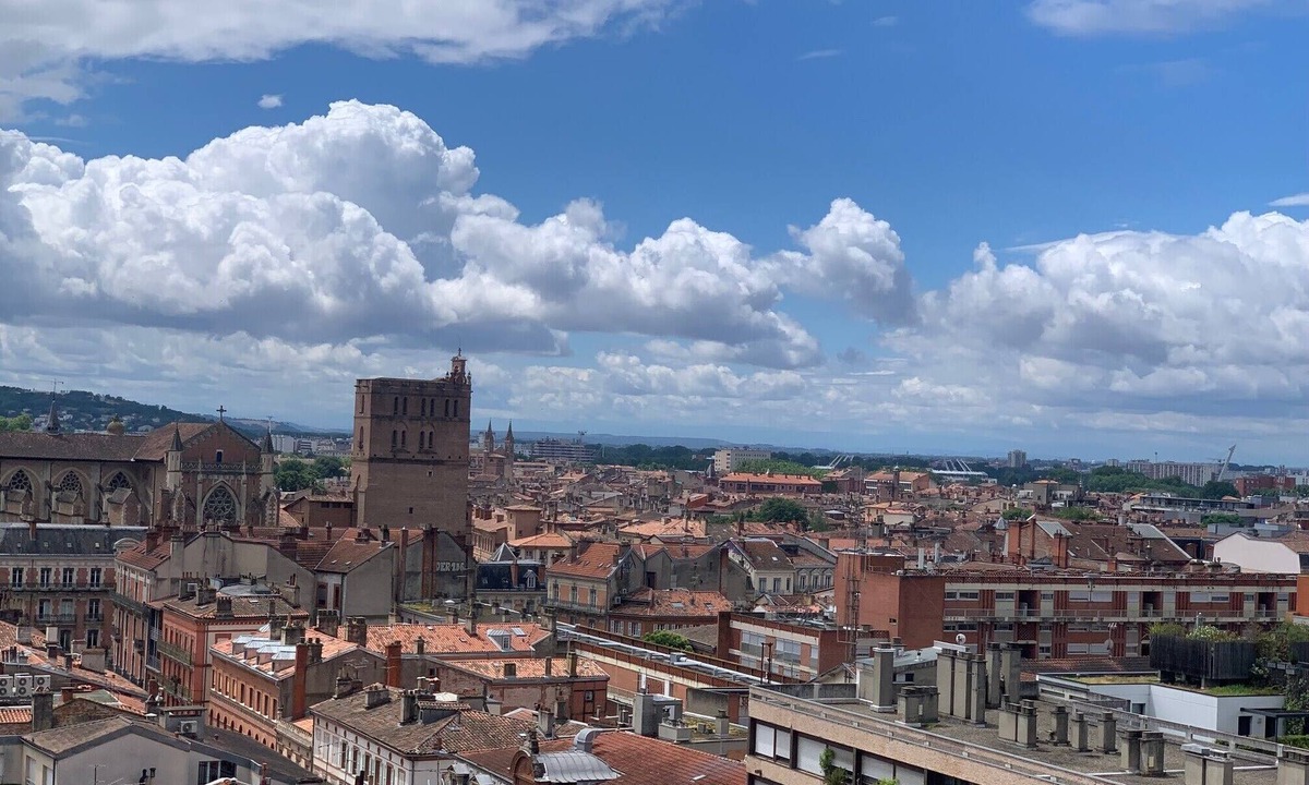 Saint-Georges Apartment | Panoramic downtown rooftop