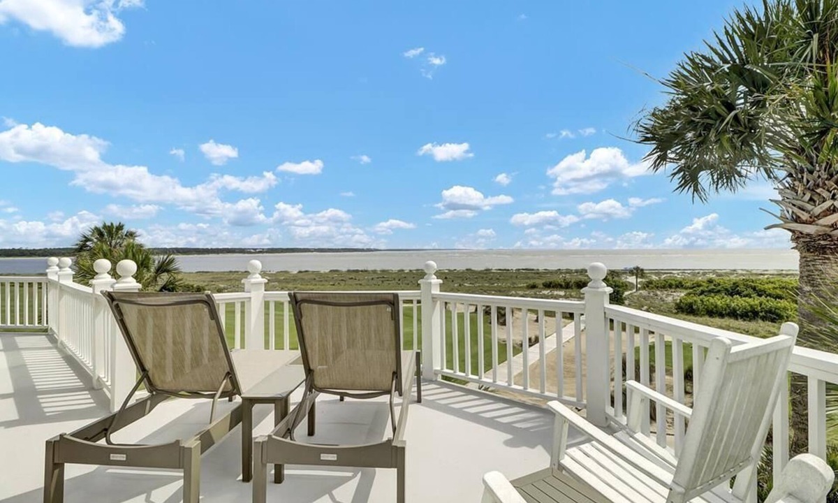 Ocean Point House | Panoramic Ocean & Golf Views | Steps to Secluded Beach