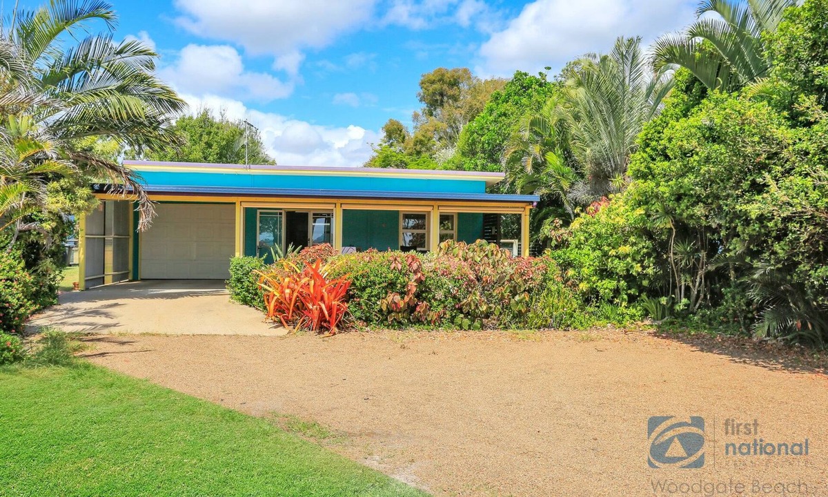 Woodgate House | Panoramic Ocean Views with Privacy