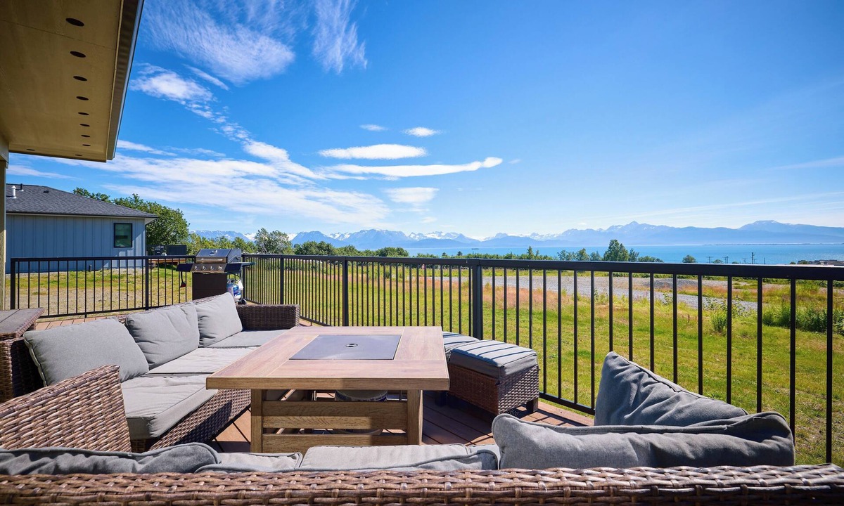 Kachemak Cabin | Panoramic Ocean Views! Peak Season Openings!