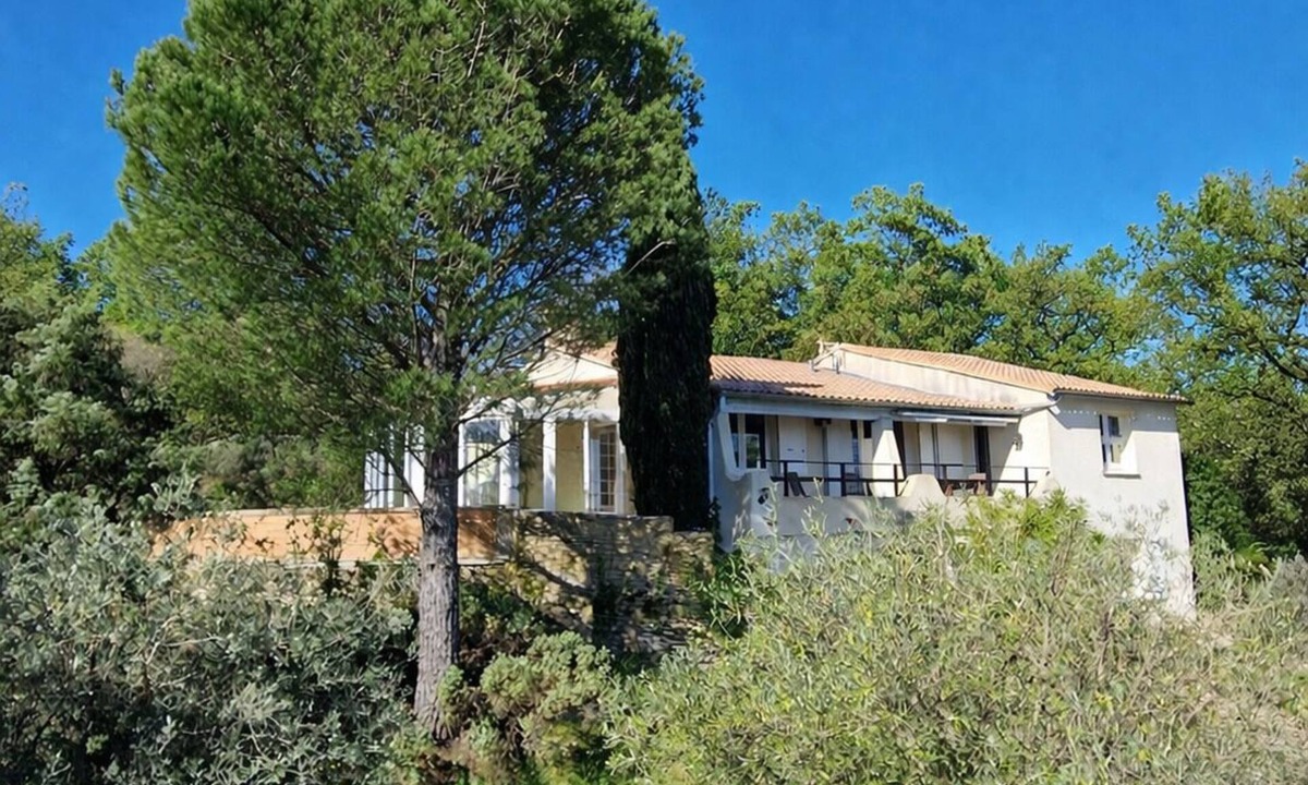 Salazac House | PANORAMIC VIEW of Mont Ventoux Between Gorges de l'Ardèche and Vallée de la Cèze