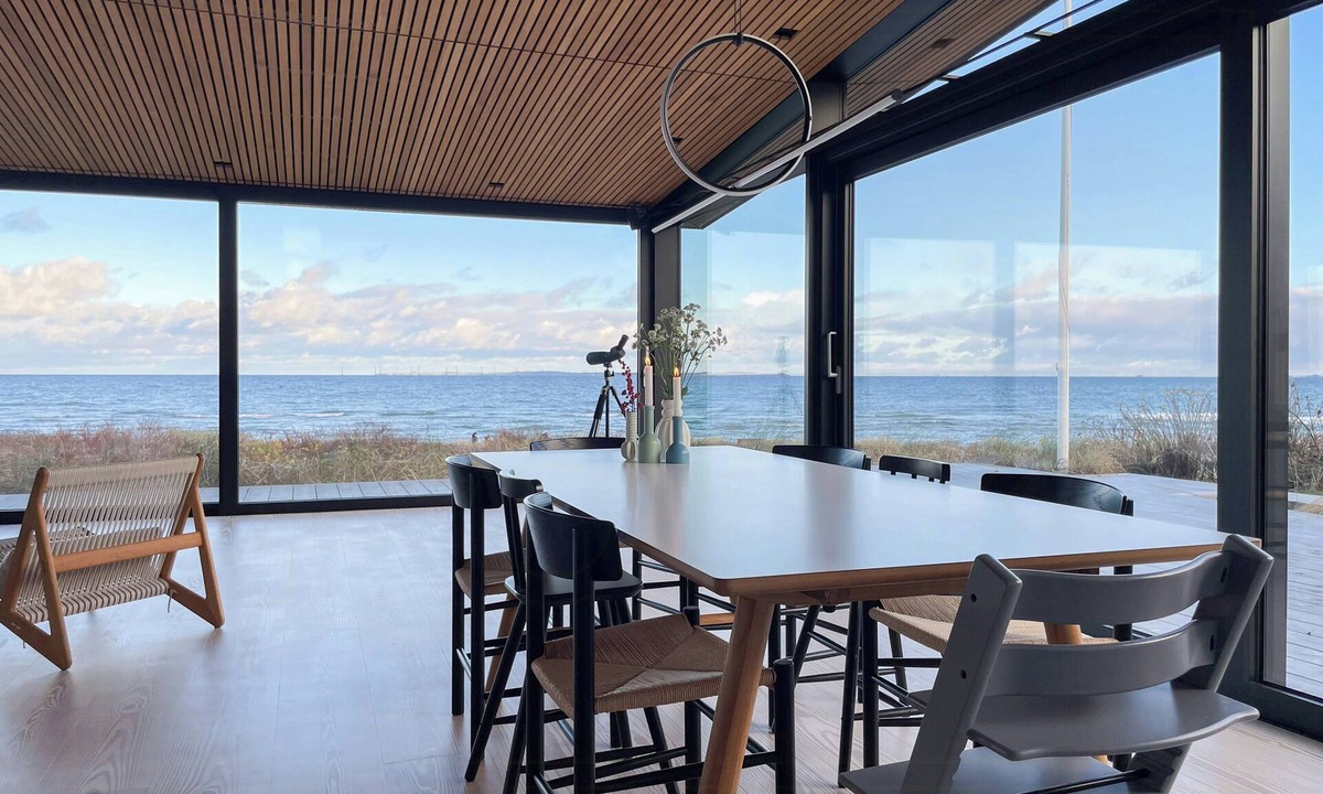 Saksild Strand House | Panoramic views and quality at Dyngby Strand