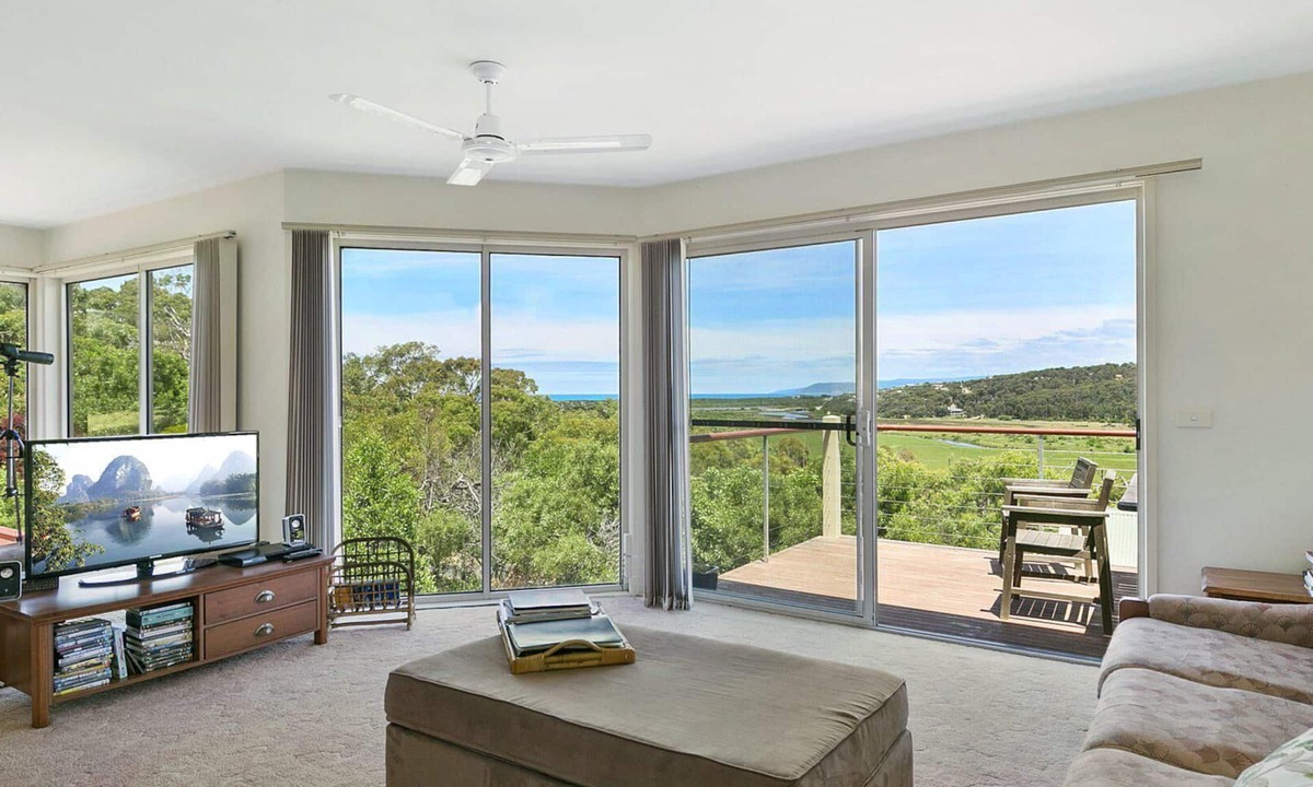 Aireys Inlet House | Panoramic Views - Big house with big views