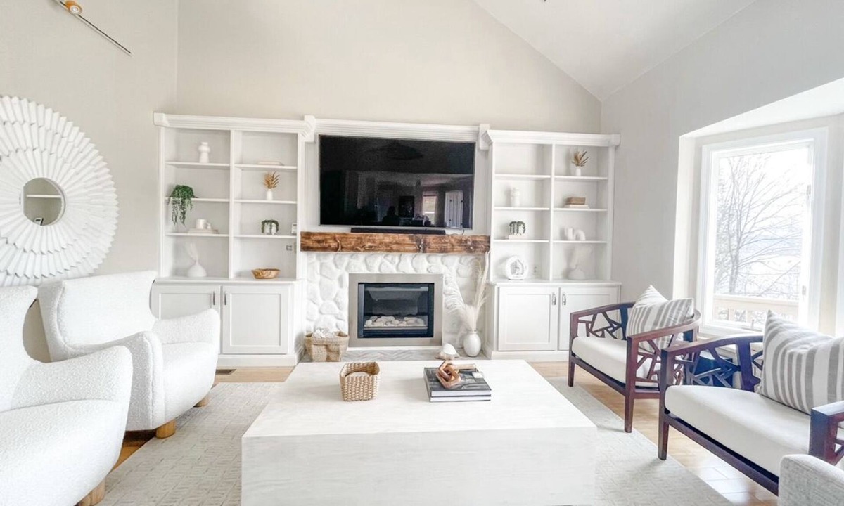 Rushville House | Panoramic Views from All 3 Floors - Sleeps 9 - Perfect for Groups & Families