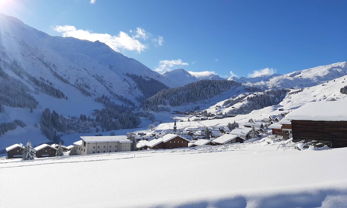 Tschamut House | Panta rhei Schläpfer-ReiserSchläpfer-Reiser, Miriam & Armin (Rueras/Sedrun). by Interhome