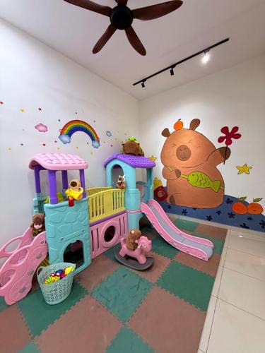 Pengkalan Baharu House | Pantai Remis Capybara House